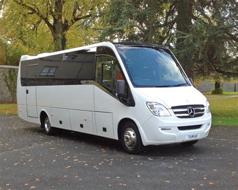 small coach hire with driver